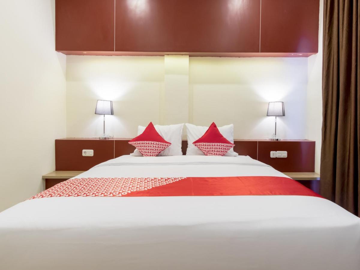 OYO 727 Merlion Hotel Medan Buitenkant foto